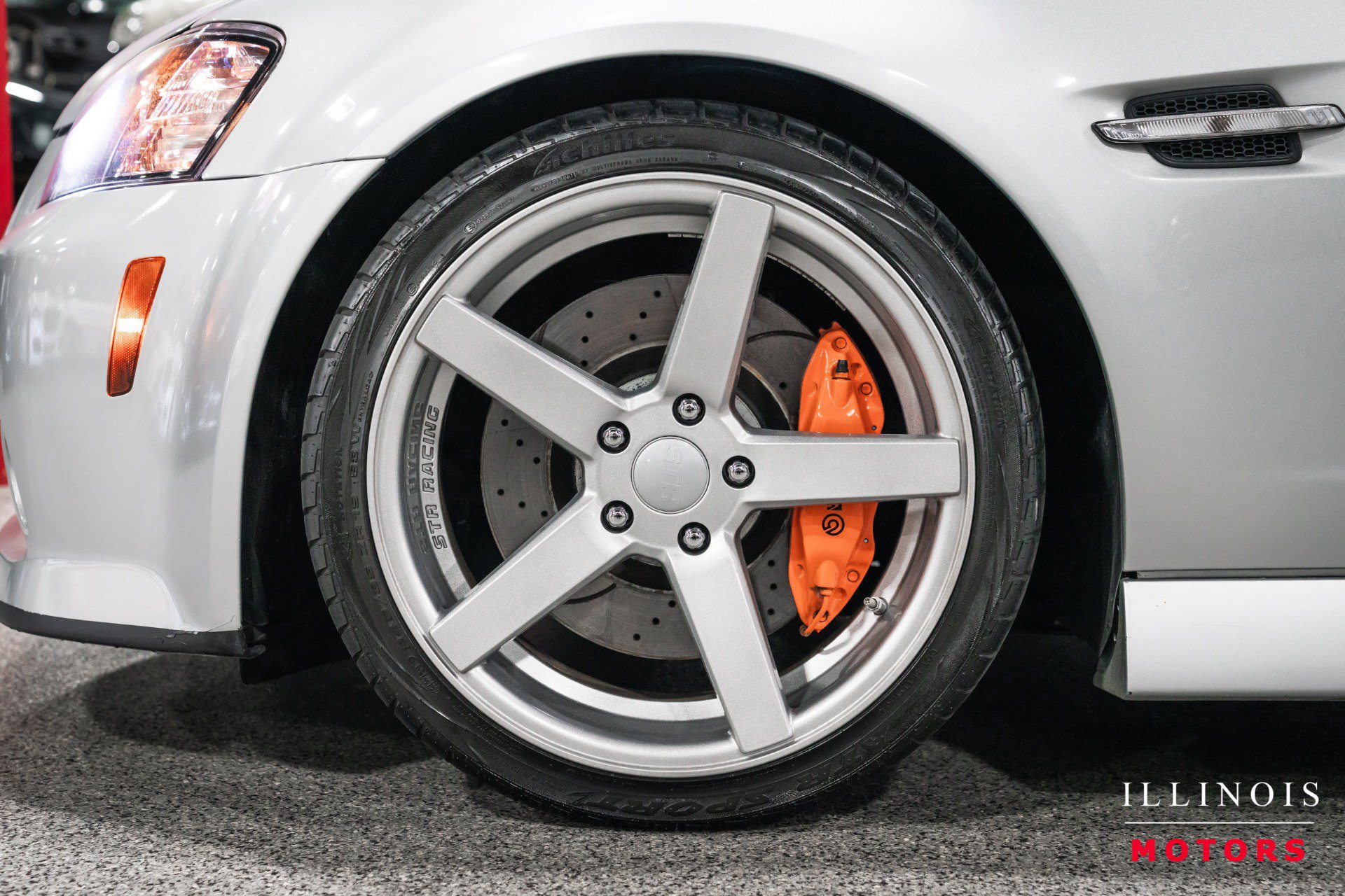 Used 2009 Pontiac G8 GT w/ Premium Package RWD image 9