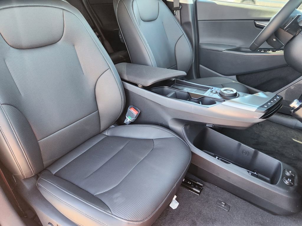 New 2025 Kia EV6 Wind image 13