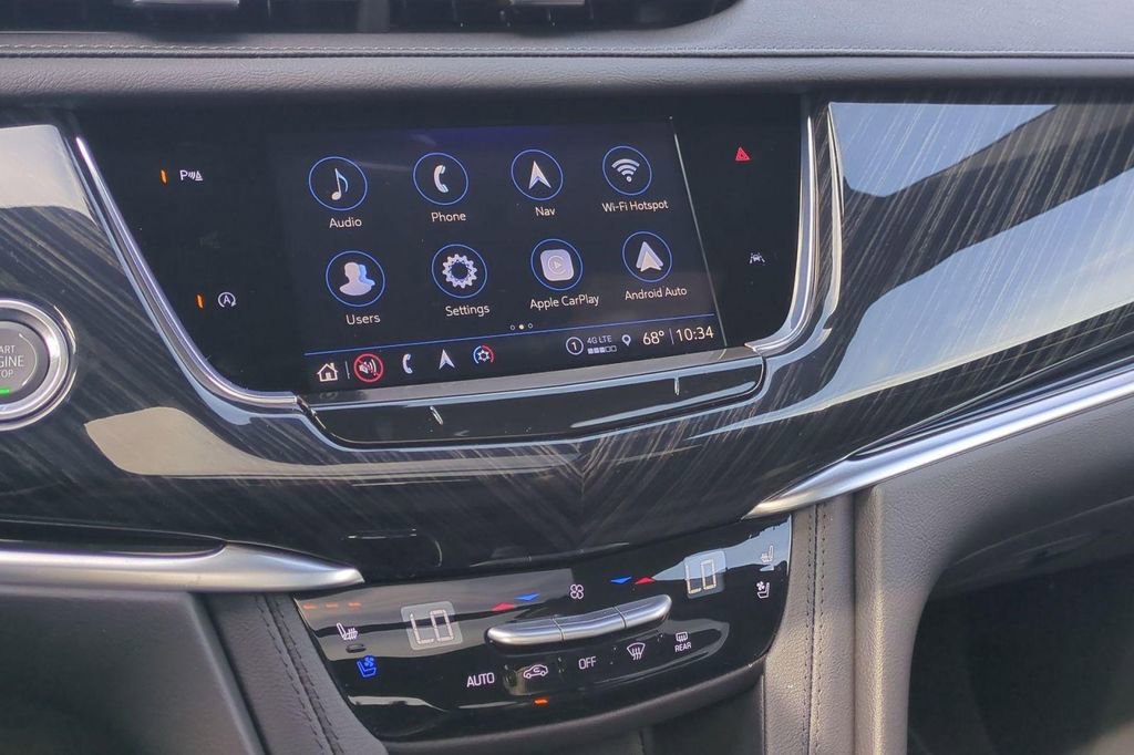 Used 2025 Cadillac XT6 Premium Luxury image 13