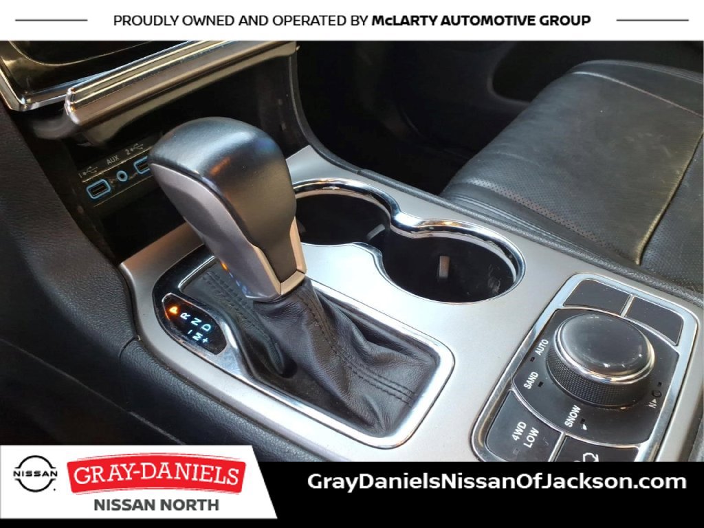 Used 2019 Jeep Grand Cherokee Limited w/ Luxury Group II AWD/4WD image 19