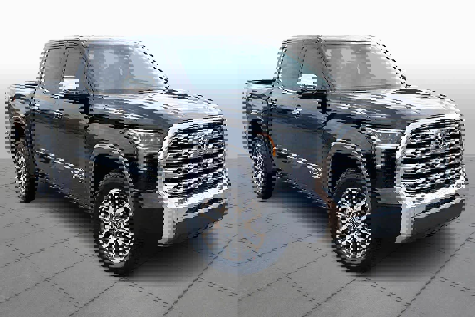 Used 2022 Toyota Tundra 1794 Edition image 3