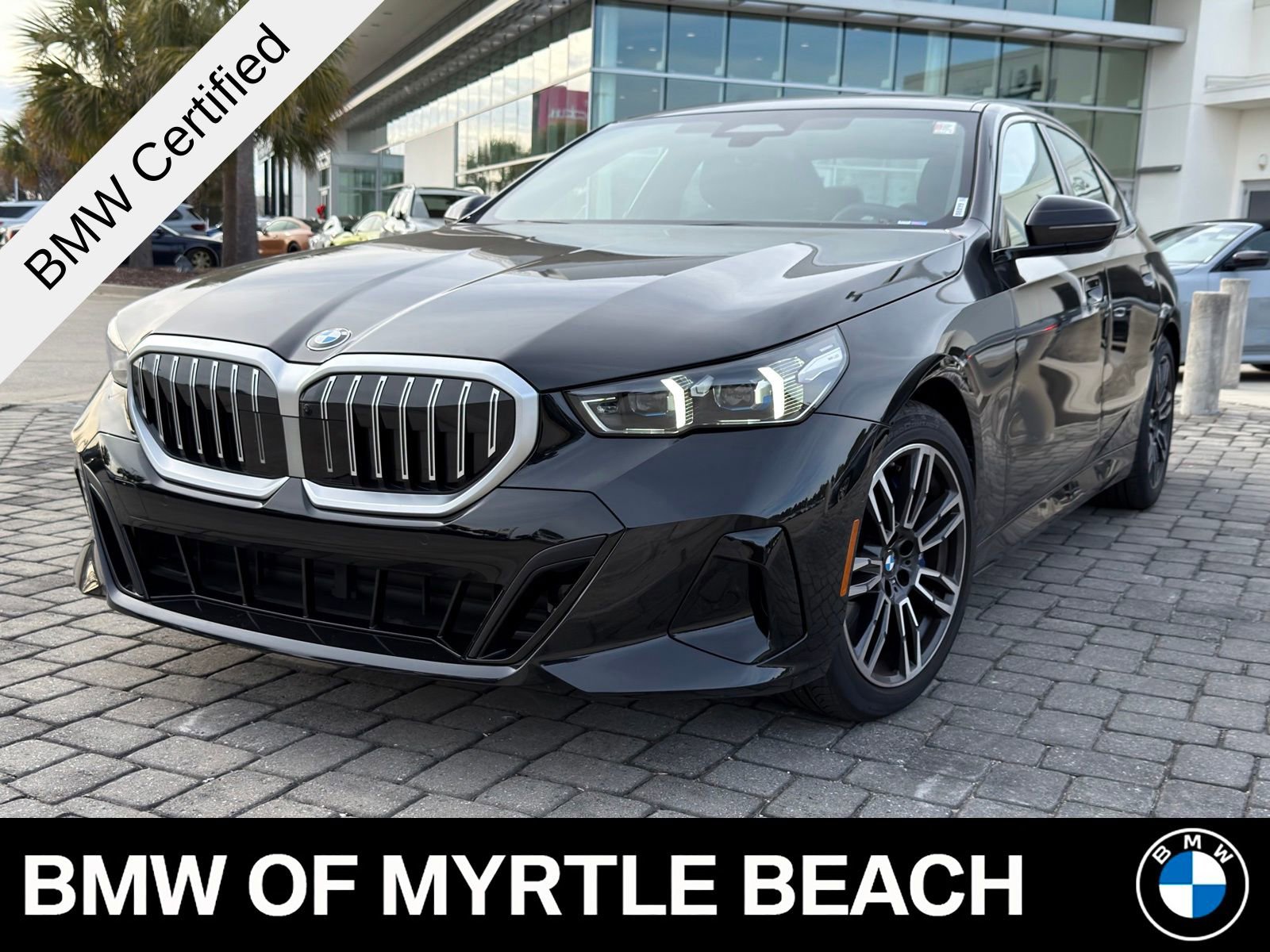 Certified 2025 BMW 540i xDrive w/ M Sport Package image 1