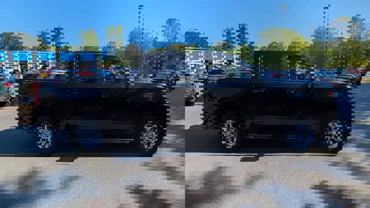 Certified 2022 Chevrolet Silverado 1500 RST w/ Convenience Package II image 44