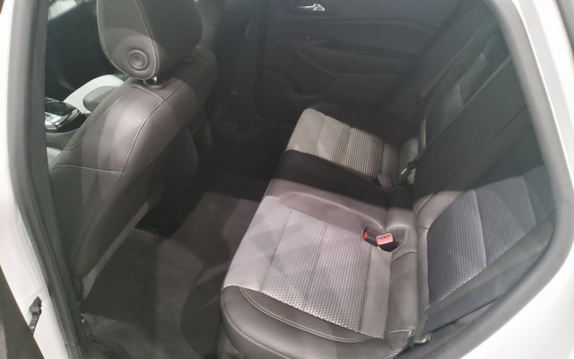 Used 2024 Chevrolet Trax LT image 15