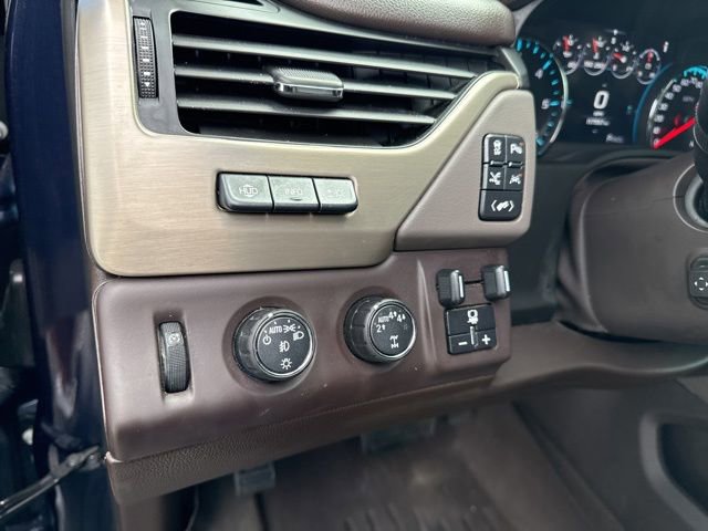 Used 2018 GMC Yukon Denali w/ Denali Ultimate Package AWD/4WD image 10