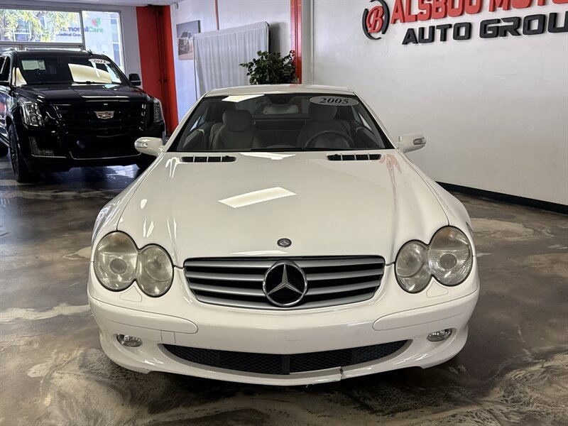 Used 2005 Mercedes-Benz SL 500 image 2