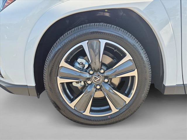 New 2026 Lexus UX 300h AWD w/ Accessory Package (2T) image 10