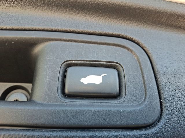 Used 2017 Honda Pilot Touring image 36