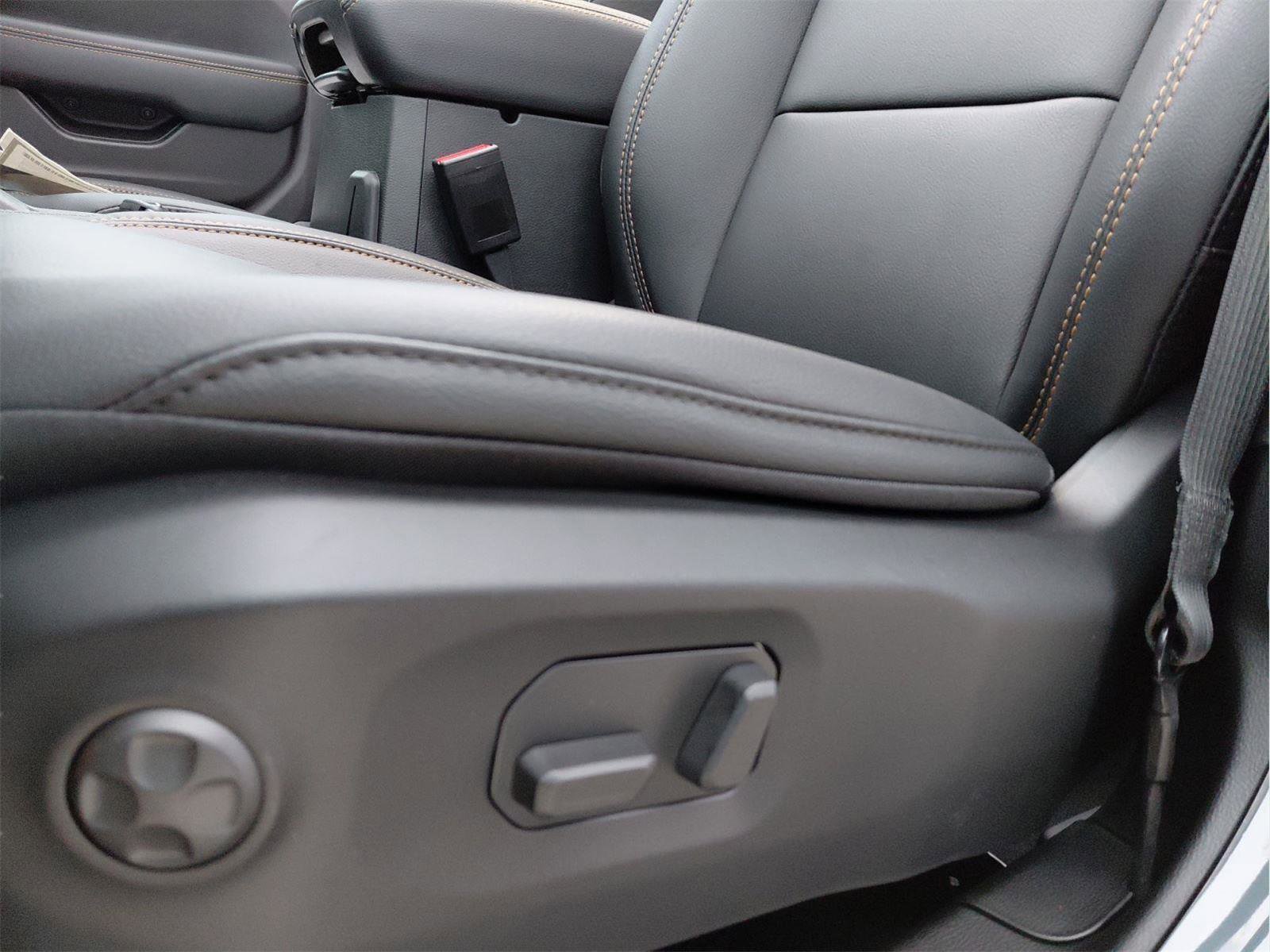 New 2026 Jeep Wrangler Sahara w/ Technology Group image 28