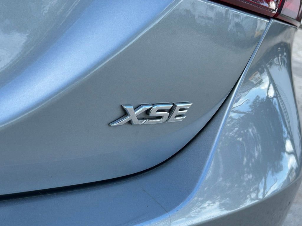 Used 2023 Toyota Camry XSE FWD image 29