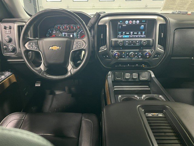 Used 2018 Chevrolet Silverado 1500 LTZ w/ Sport Package AWD/4WD image 10