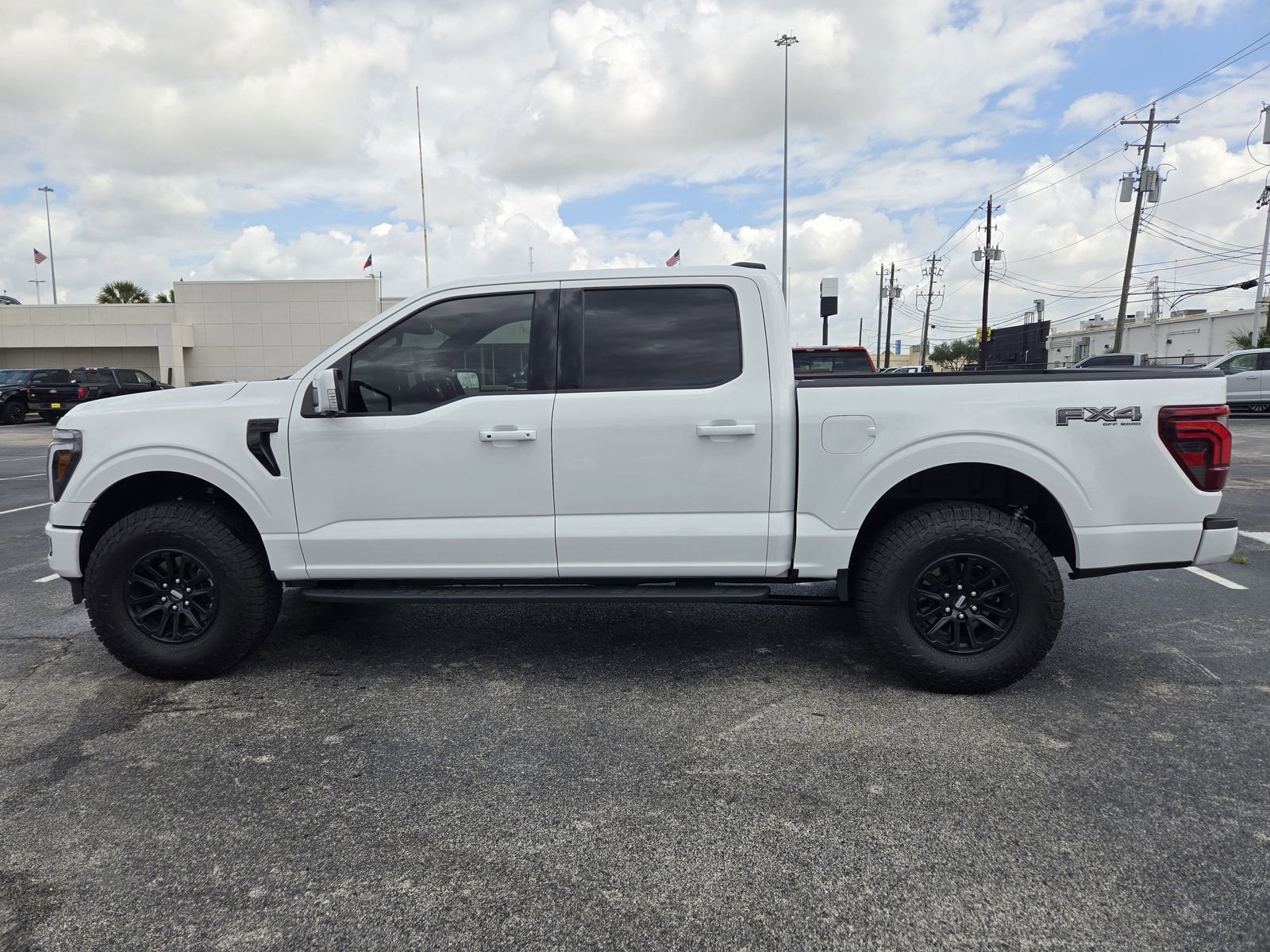 Used 2026 Ford F150 Lariat w/ FX4 Off-Road Package AWD/4WD image 5