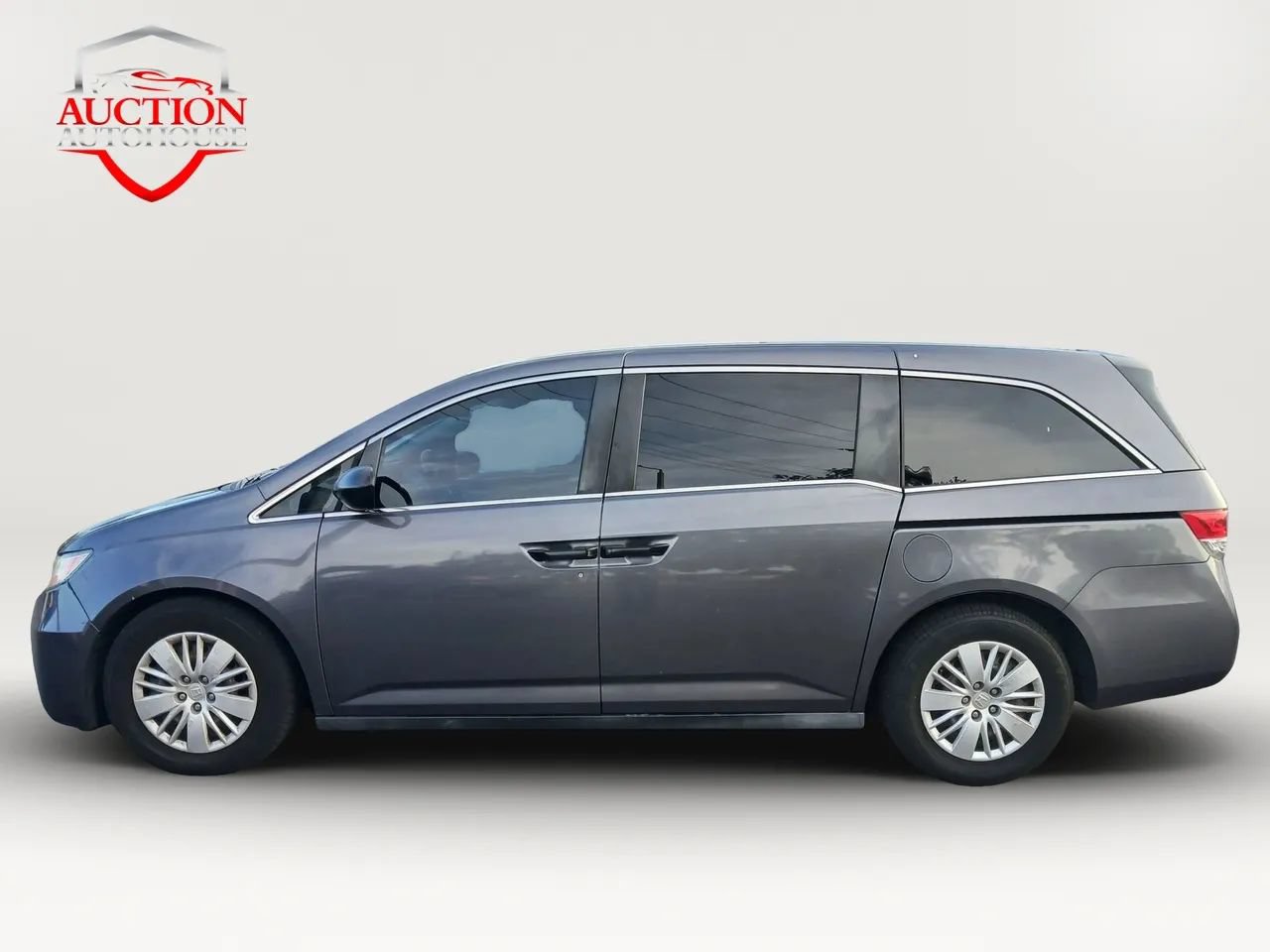Used 2015 Honda Odyssey LX image 8