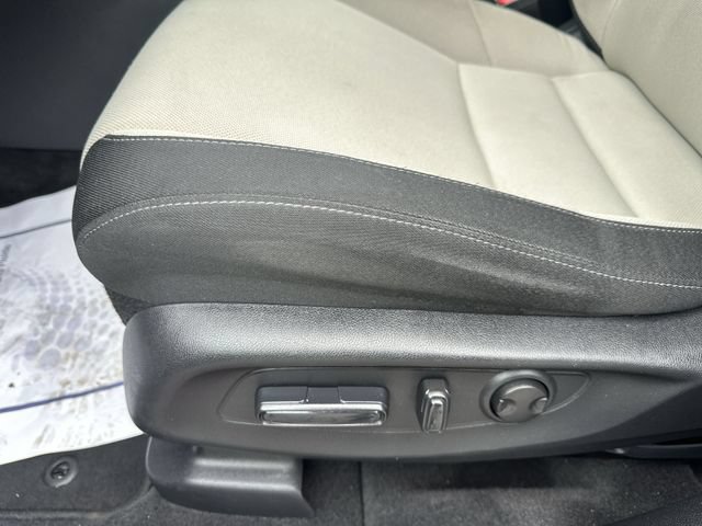 Used 2024 Honda CR-V EX image 16