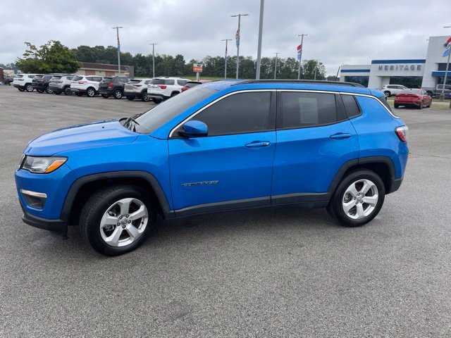 Used 2020 Jeep Compass Latitude FWD image 4