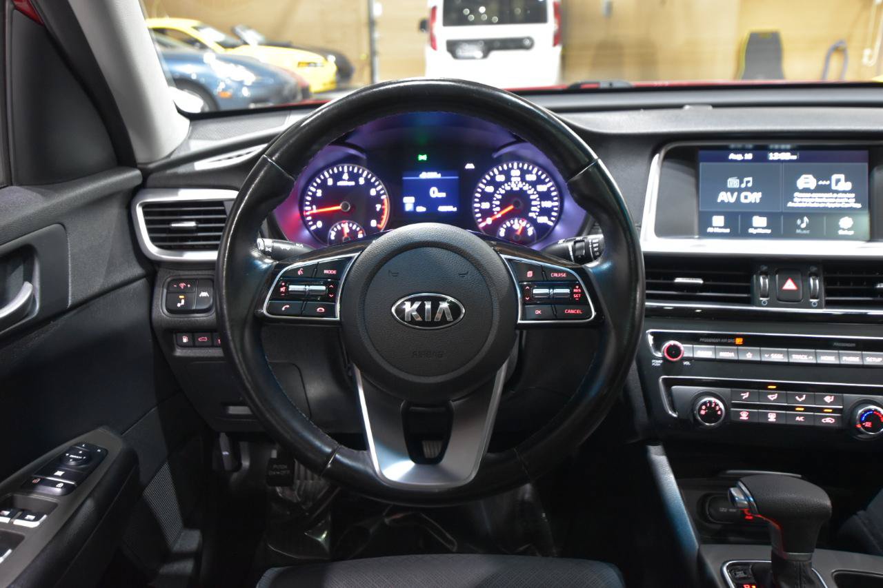 Used 2020 Kia Optima SE FWD image 14