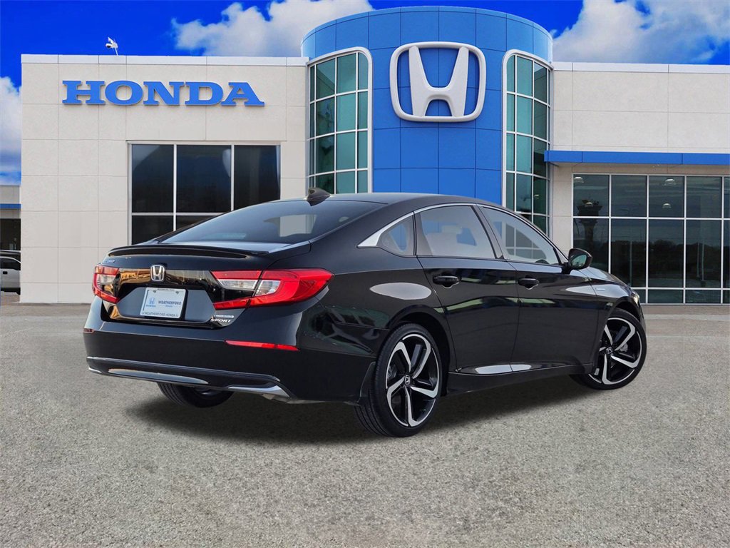 Used 2022 Honda Accord Sport image 3