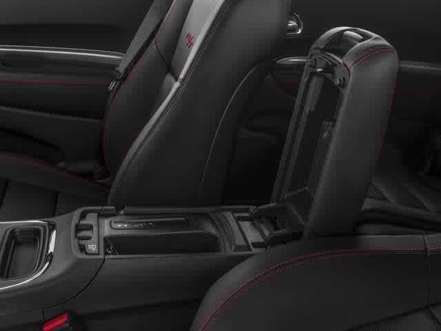 Used 2018 Dodge Durango R/T w/ Technology Group AWD/4WD image 10