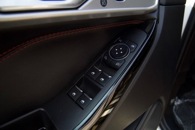 Certified 2022 Ford Explorer ST-Line AWD/4WD image 15
