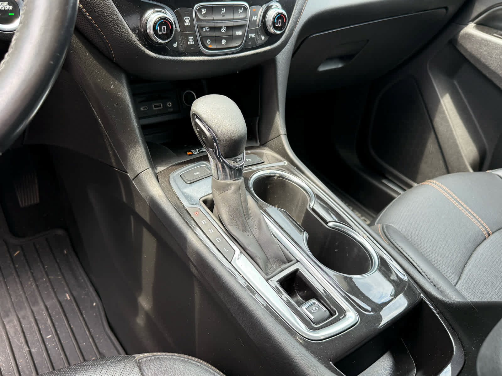 Used 2022 Chevrolet Equinox Premier AWD/4WD image 20
