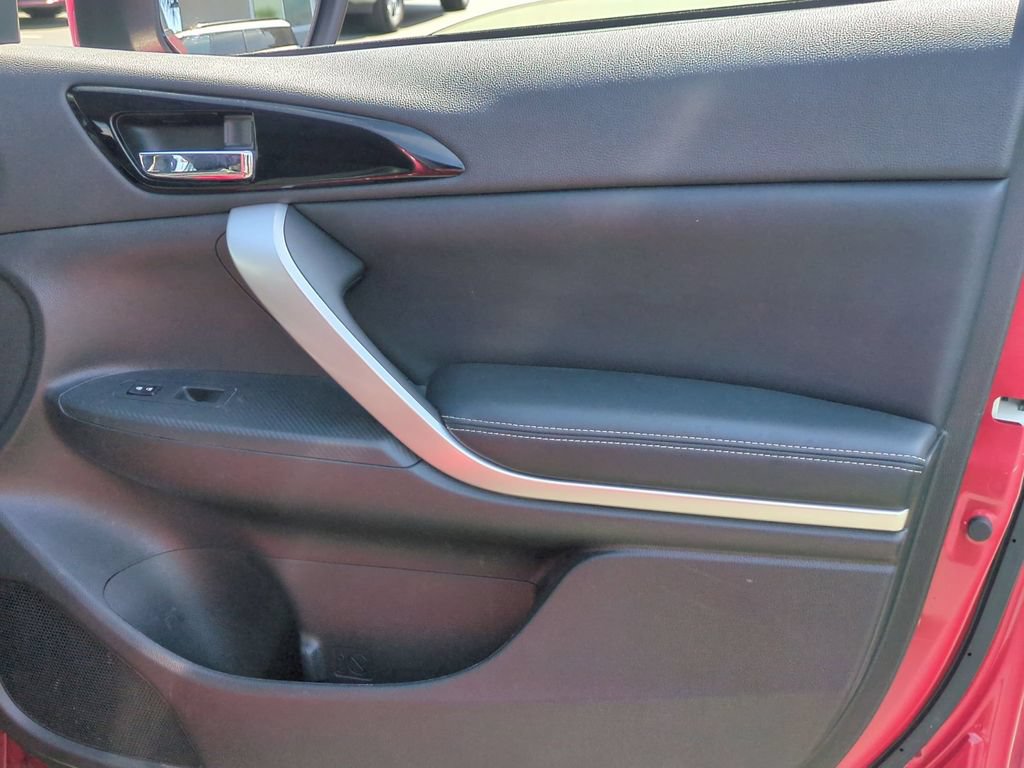 Used 2025 Mitsubishi Eclipse Cross SE AWD/4WD image 33