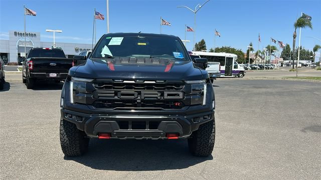 Certified 2025 Ford F150 Raptor w/ Equipment Group 803A Raptor R AWD/4WD image 9