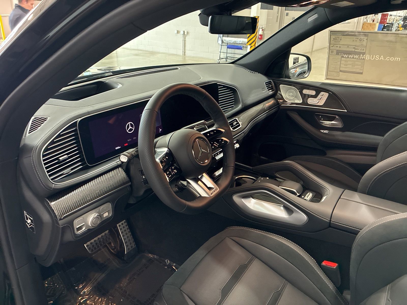 New 2026 Mercedes-Benz GLE 53 AMG 4MATIC image 8