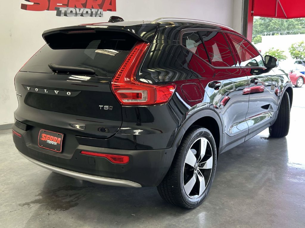 Used 2019 Volvo XC40 T5 Momentum AWD/4WD image 3