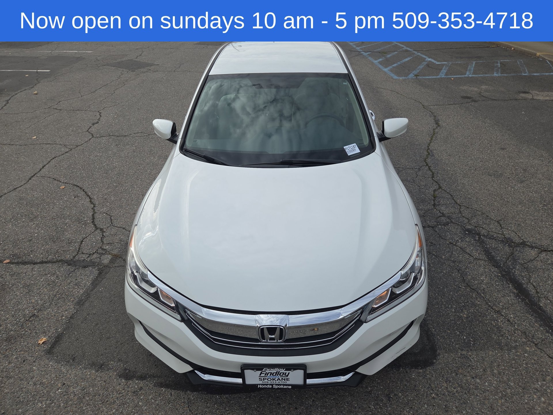 Used 2017 Honda Accord LX image 9