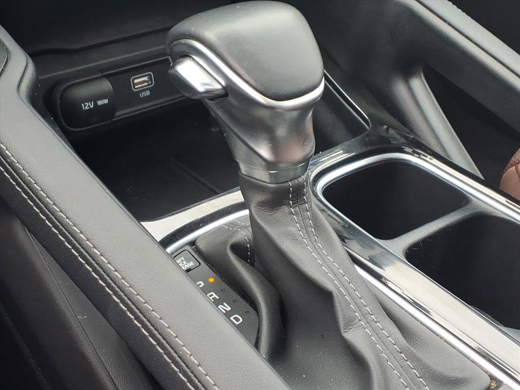 Used 2023 Kia Telluride EX w/ EX Captain's Chair Package image 15