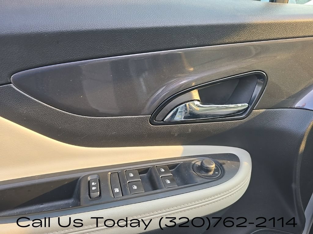 Used 2020 Buick Encore Essence FWD image 10