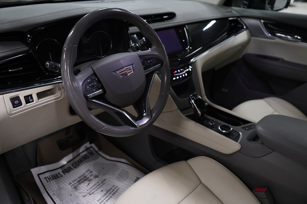 Used 2020 Cadillac XT6 Premium Luxury AWD/4WD image 10