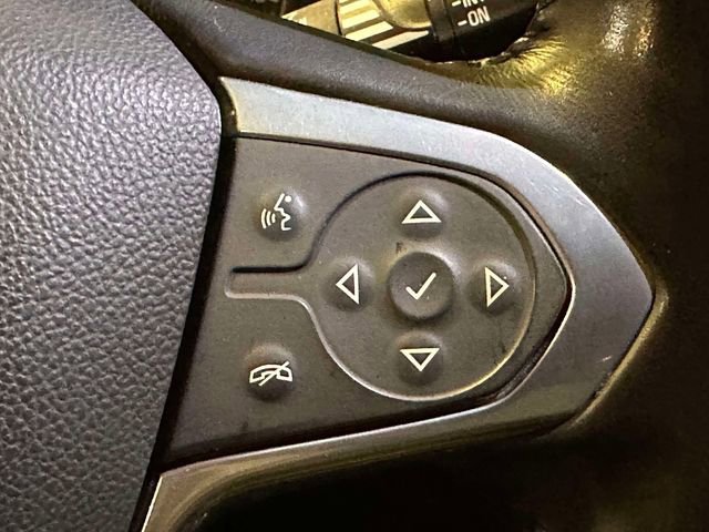 Used 2021 Chevrolet Traverse LT AWD/4WD image 22