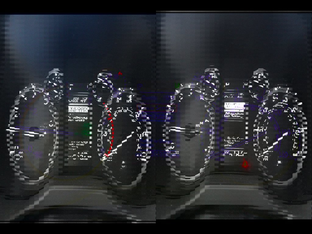 Used 2020 Lexus GX 460 Premium w/ Premium Package image 28