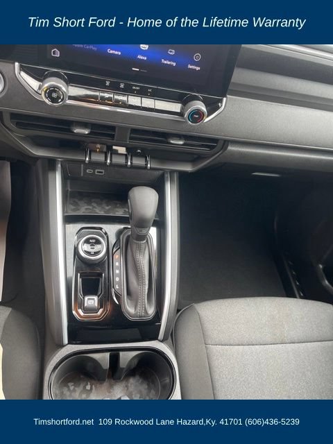 Used 2024 Chevrolet Colorado Trail Boss w/ Technology Package AWD/4WD image 13
