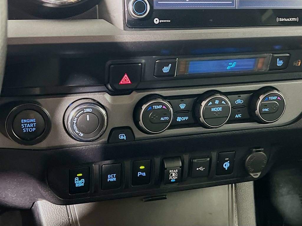 Certified 2020 Toyota Tacoma TRD Off-Road w/ Technology Package AWD/4WD image 14