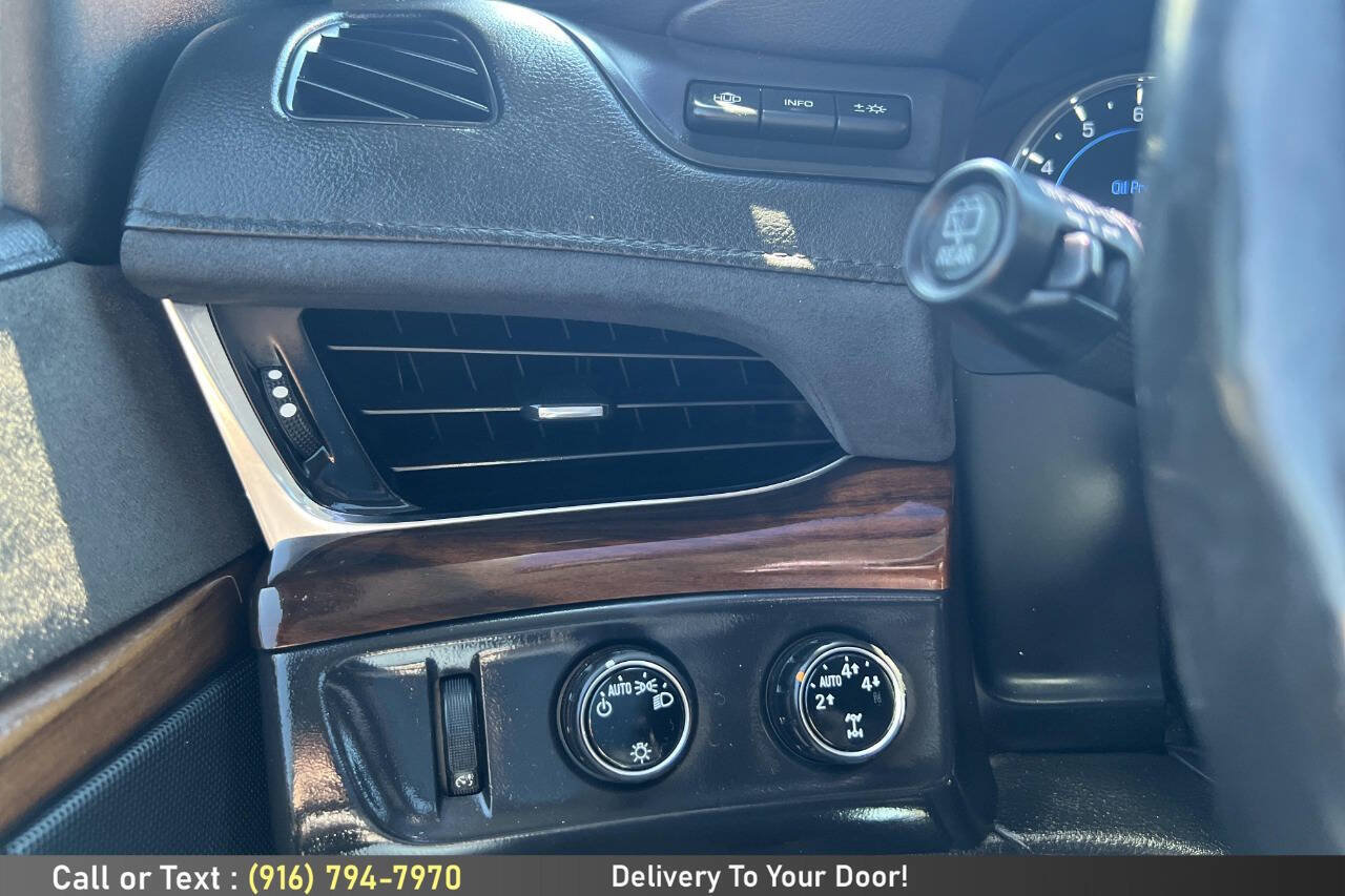 Used 2016 Cadillac Escalade Luxury AWD/4WD image 24