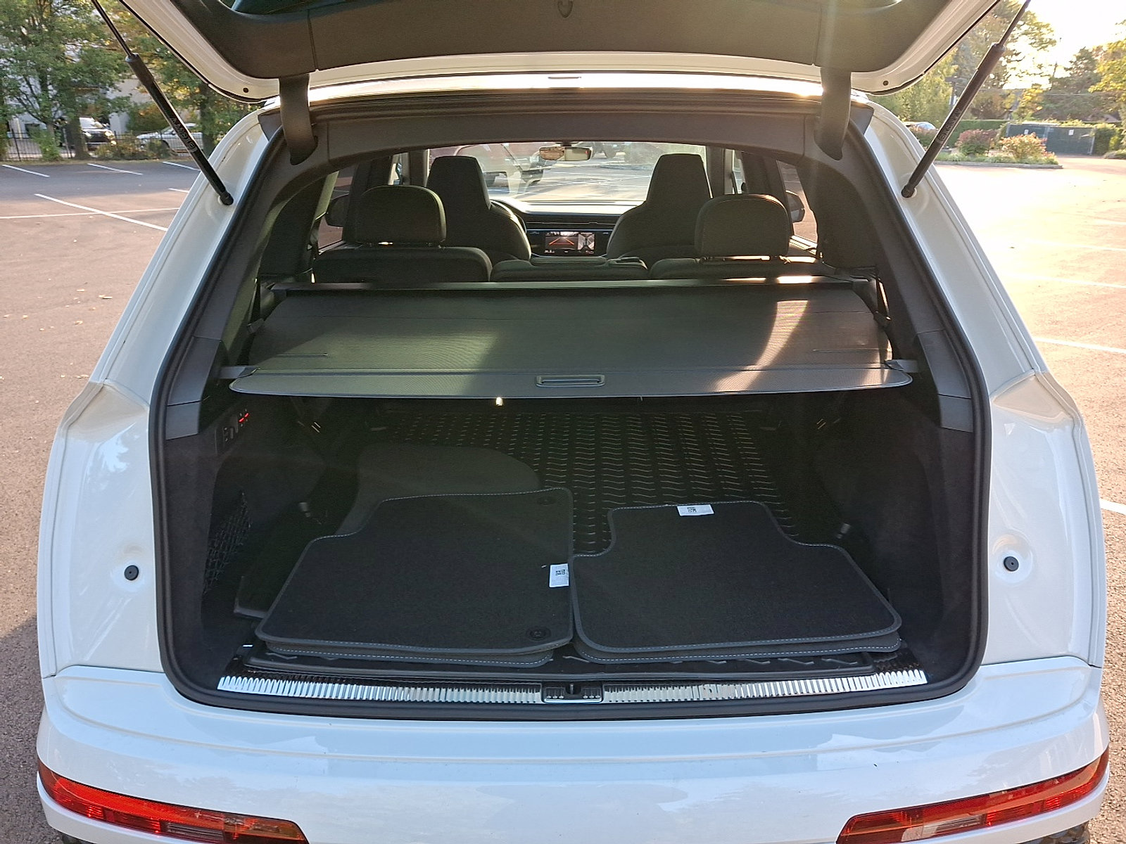 Used 2025 Audi SQ7 Prestige image 29