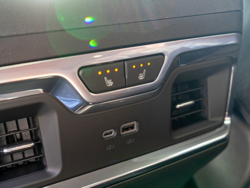 New 2026 GMC Sierra 1500 Denali Ultimate image 15