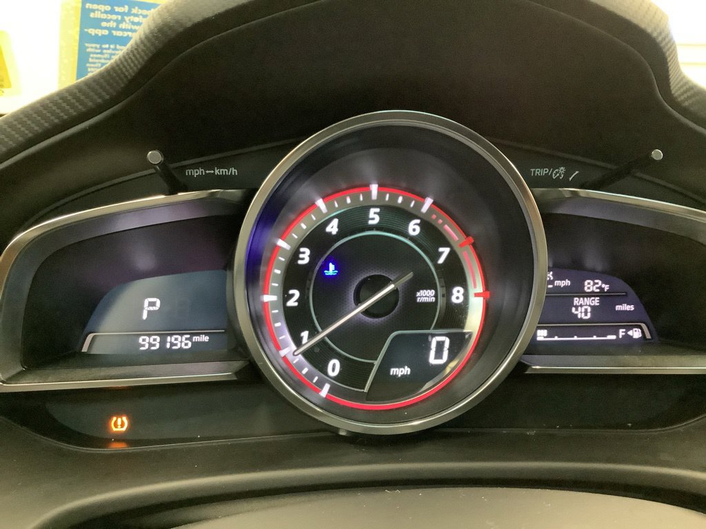 Used 2015 MAZDA MAZDA3 s Grand Touring w/ Technology Package FWD image 9