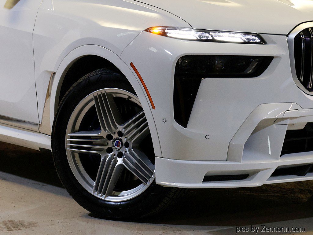 Certified 2024 BMW ALPINA XB7 image 3