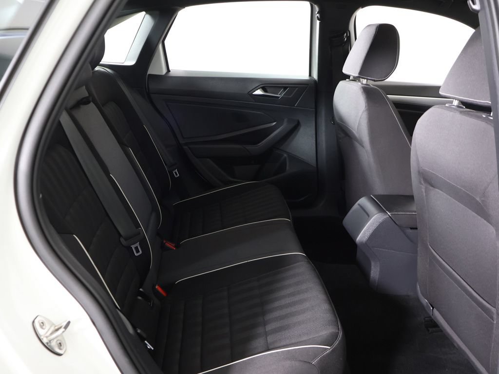 Used 2023 Volkswagen Jetta Sport FWD image 31