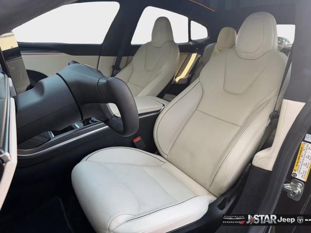 Used 2022 Tesla Model S Plaid image 12