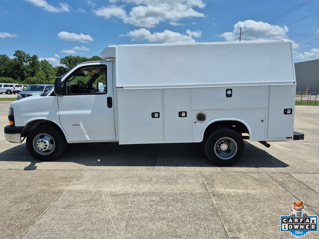 Used 2021 Chevrolet Express 3500 w/ Power Convenience Package RWD image 4