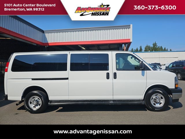 Used 2020 Chevrolet Express 3500 LT w/ LT Preferred Equipment Group image 6