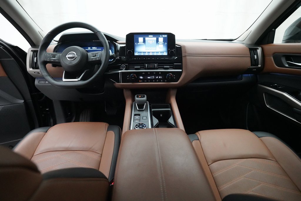 Certified 2024 Nissan Pathfinder Platinum w/ Cargo Package image 5