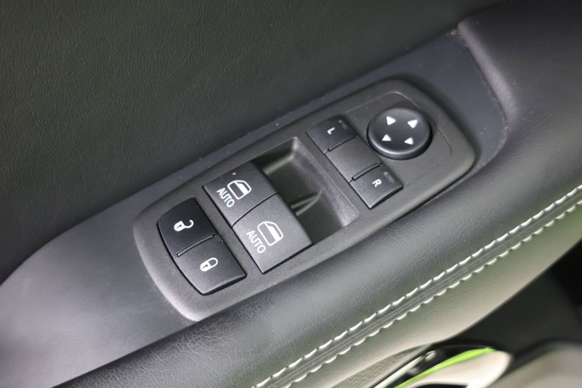Used 2023 Dodge Challenger SRT Hellcat w/ Driver Convenience Group RWD image 22