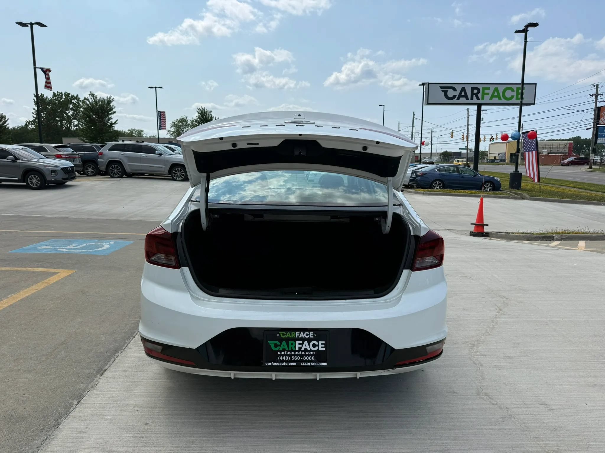 Used 2019 Hyundai Elantra SEL w/ Cargo Package FWD image 12