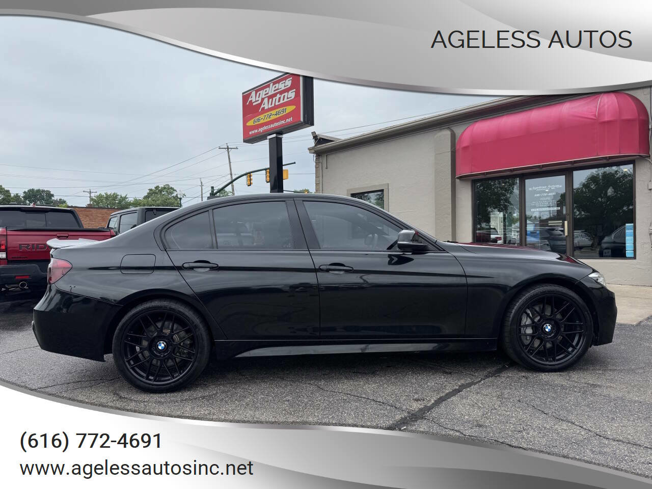 Used 2018 BMW 340i xDrive Sedan AWD/4WD image 1