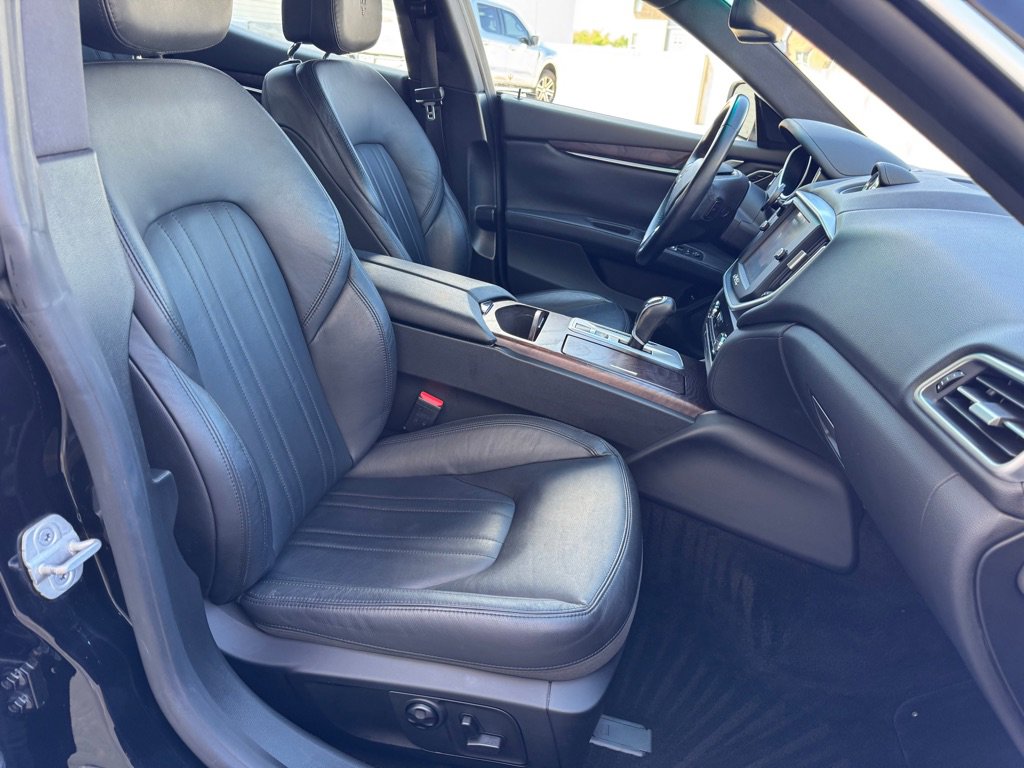 Used 2014 Maserati Ghibli S Q4 AWD/4WD image 30